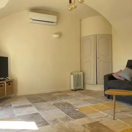 Apartment Dans Ancien Relais De Poste *